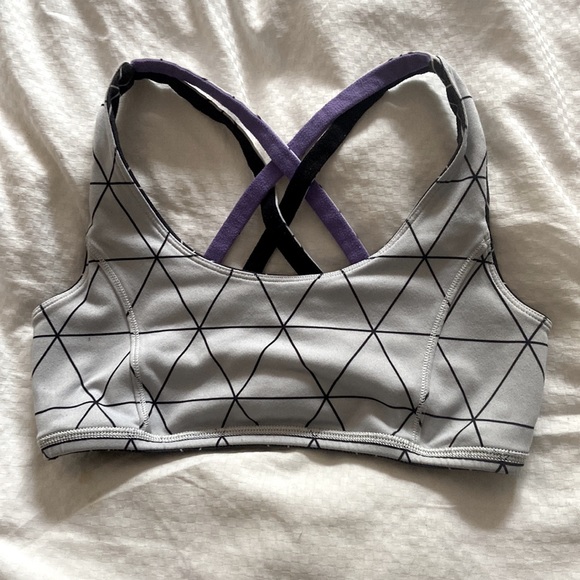 ivivva girls reversible sports bra - Picture 4 of 6